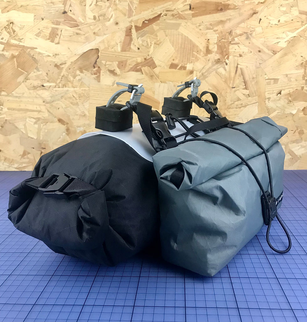 Miniature : HARNAIS DE GUIDON + DRYBAG + FRONTBAG