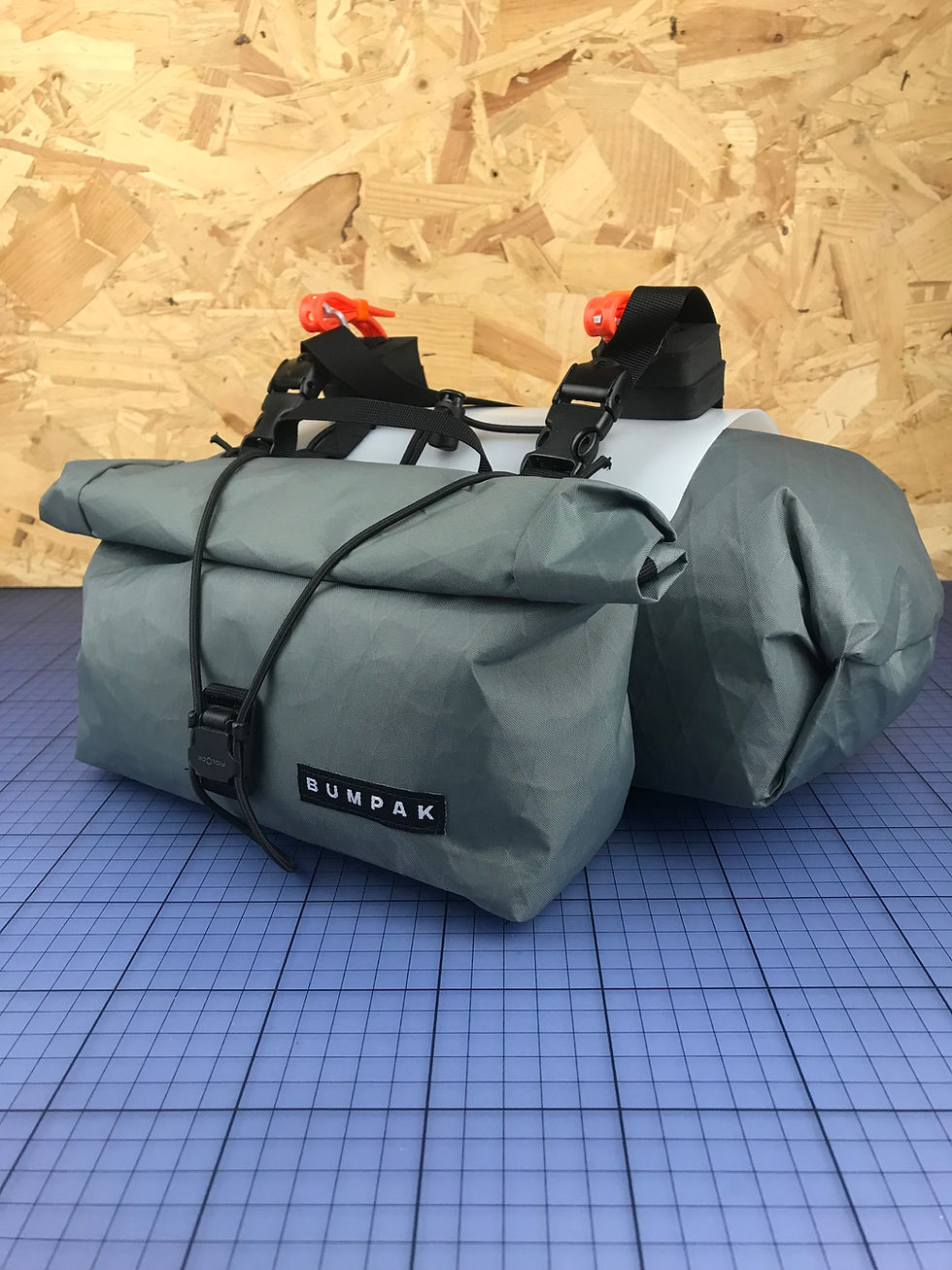 Miniature : HARNAIS DE GUIDON + DRYBAG + FRONTBAG