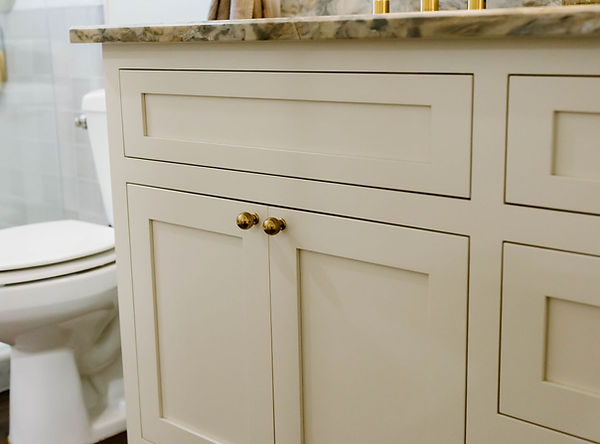 Bathroom cabinet designs Willis TX.jpg