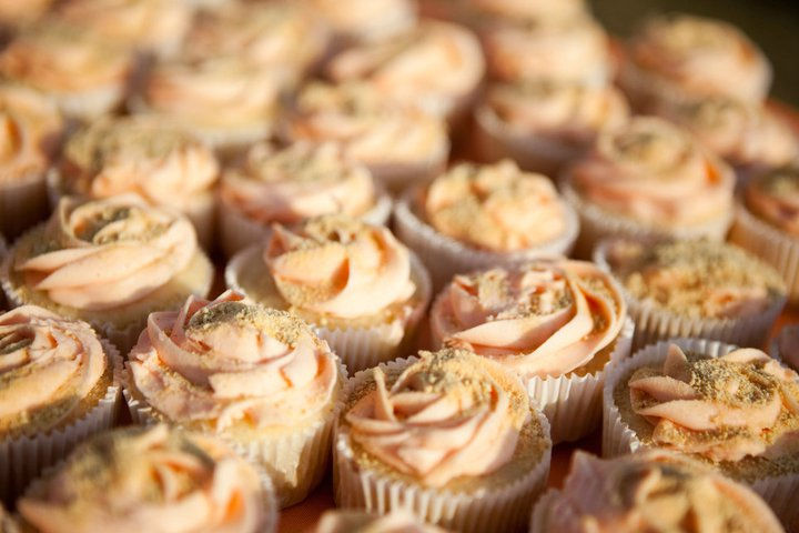 Cupcakes are a perfect option for your garden wedding in eastern Nc