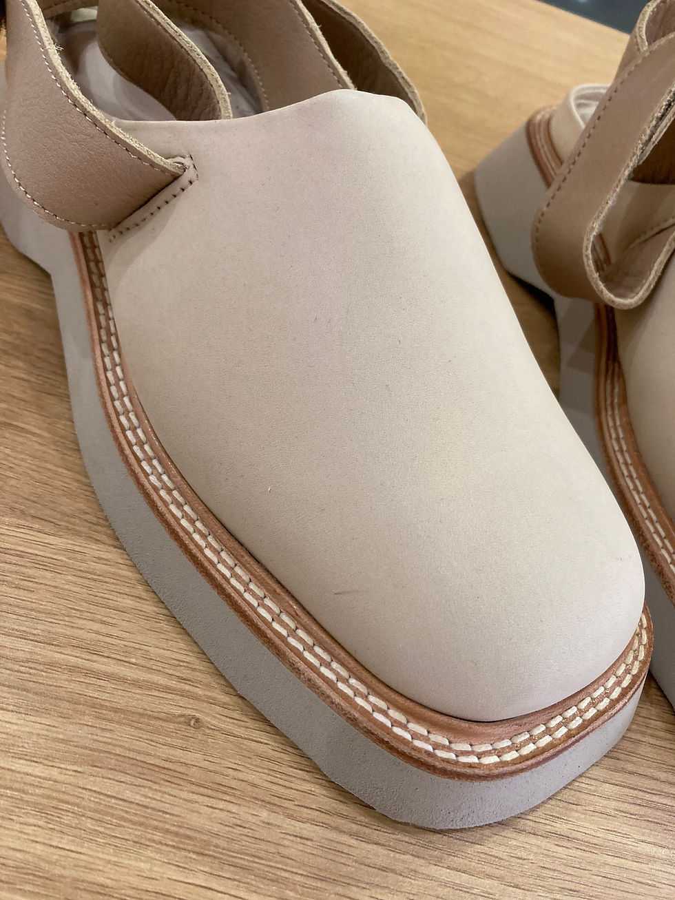 Thumbnail: Mules Jacquemus 