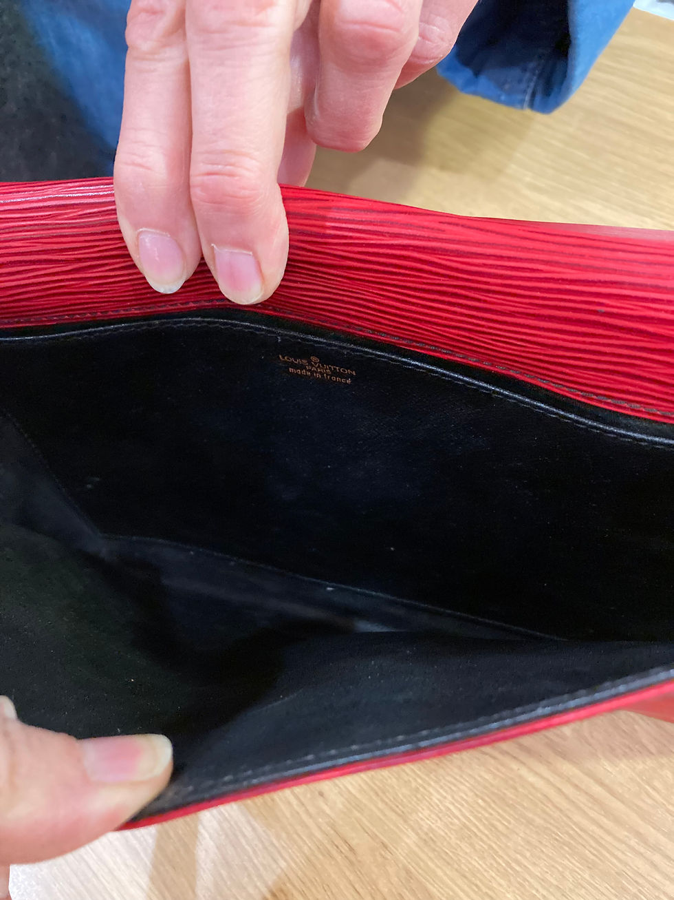 Thumbnail: Pochette Vuitton 