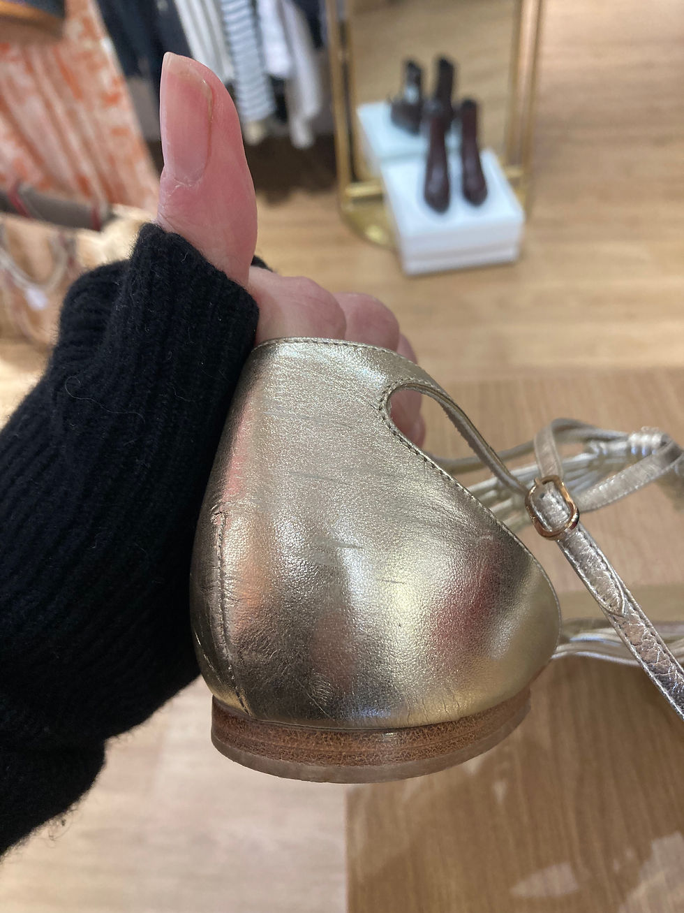 Thumbnail: Chanel sandals