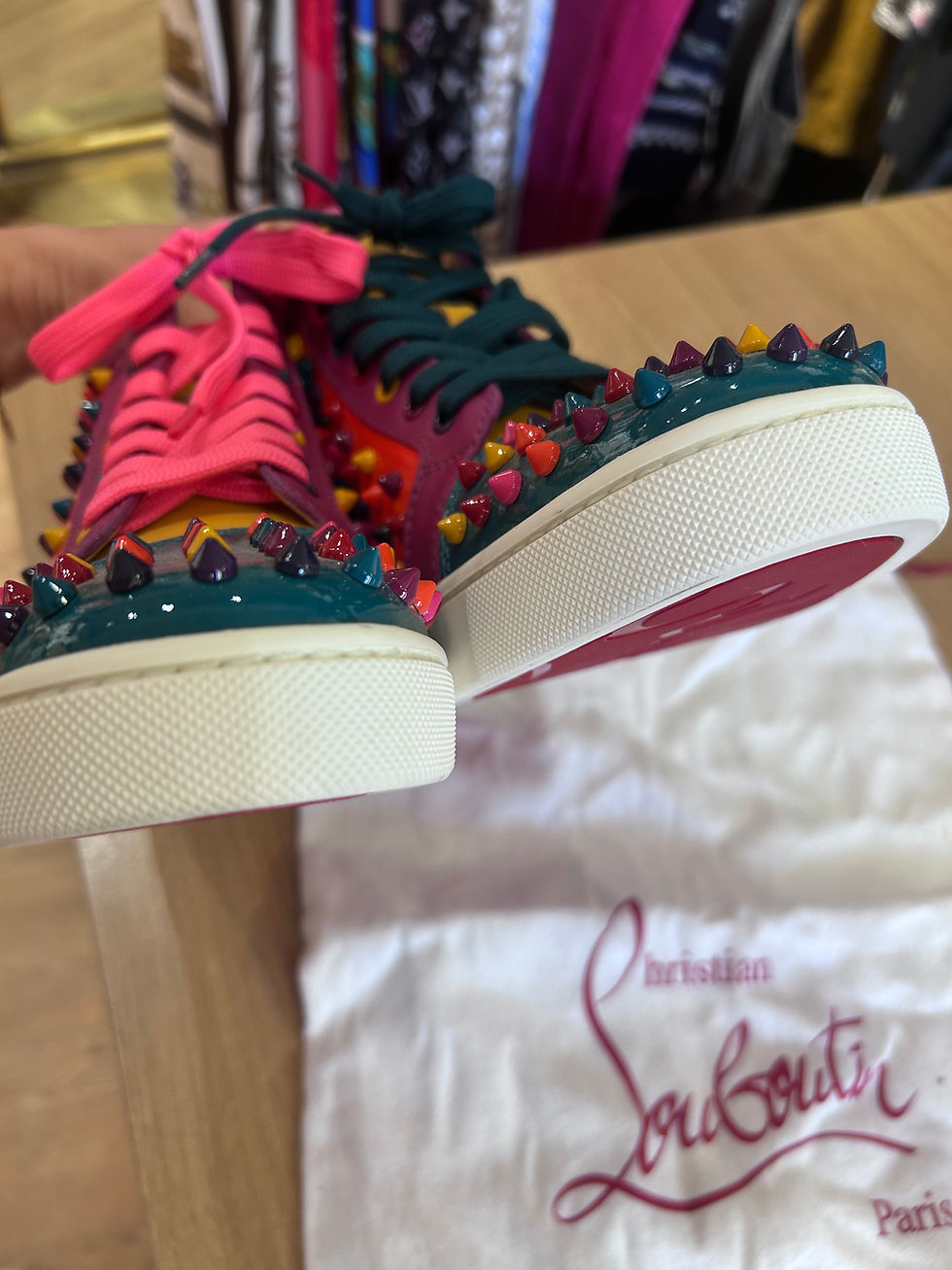 Thumbnail: Baskets Louboutin 