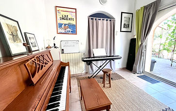 Cours de piano et chant à Sainte-Anastasie sur Issole
