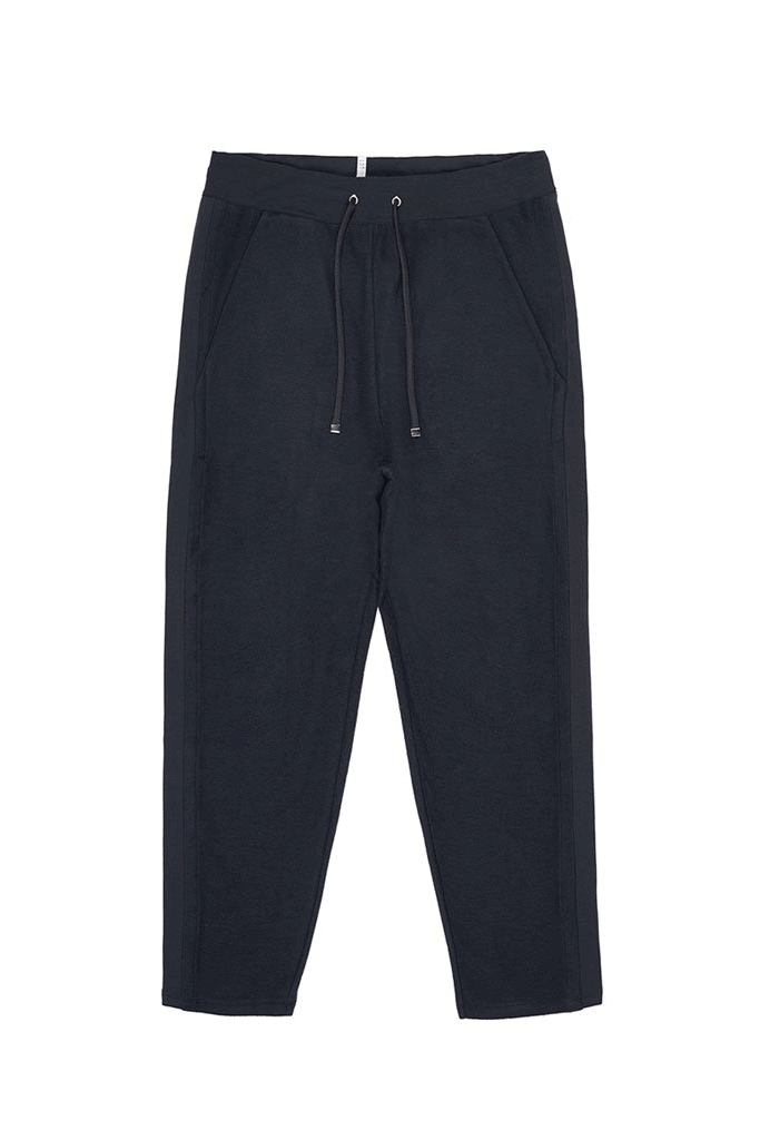 LOT-78--reversed-tapered-pant-washed-bla