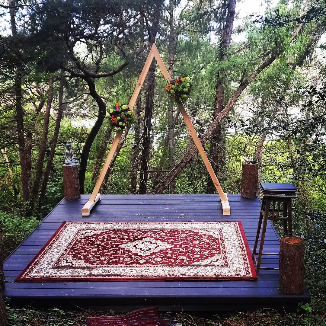 Ebony Wood Cabin yoga deck set for an elopement ceremony with The Snowdonia Celebrant
