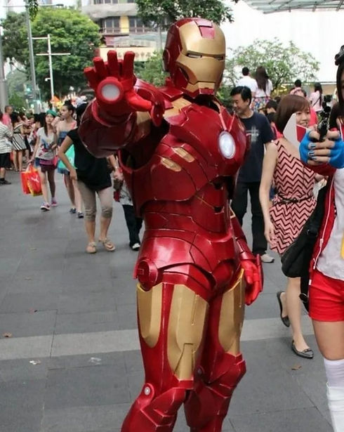 cosplay - robos de led - transformers - homem de ferro -cybertron cosplay (10)_edited.jpg