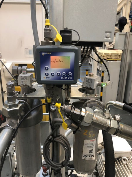Particle counter installed  & commissioned to  measure oil cleanness.