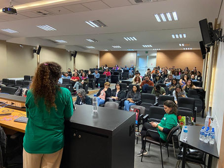Curso “Eu Acolho” discute práticas de prevenção ao aborto inseguro com profissionais de saúde