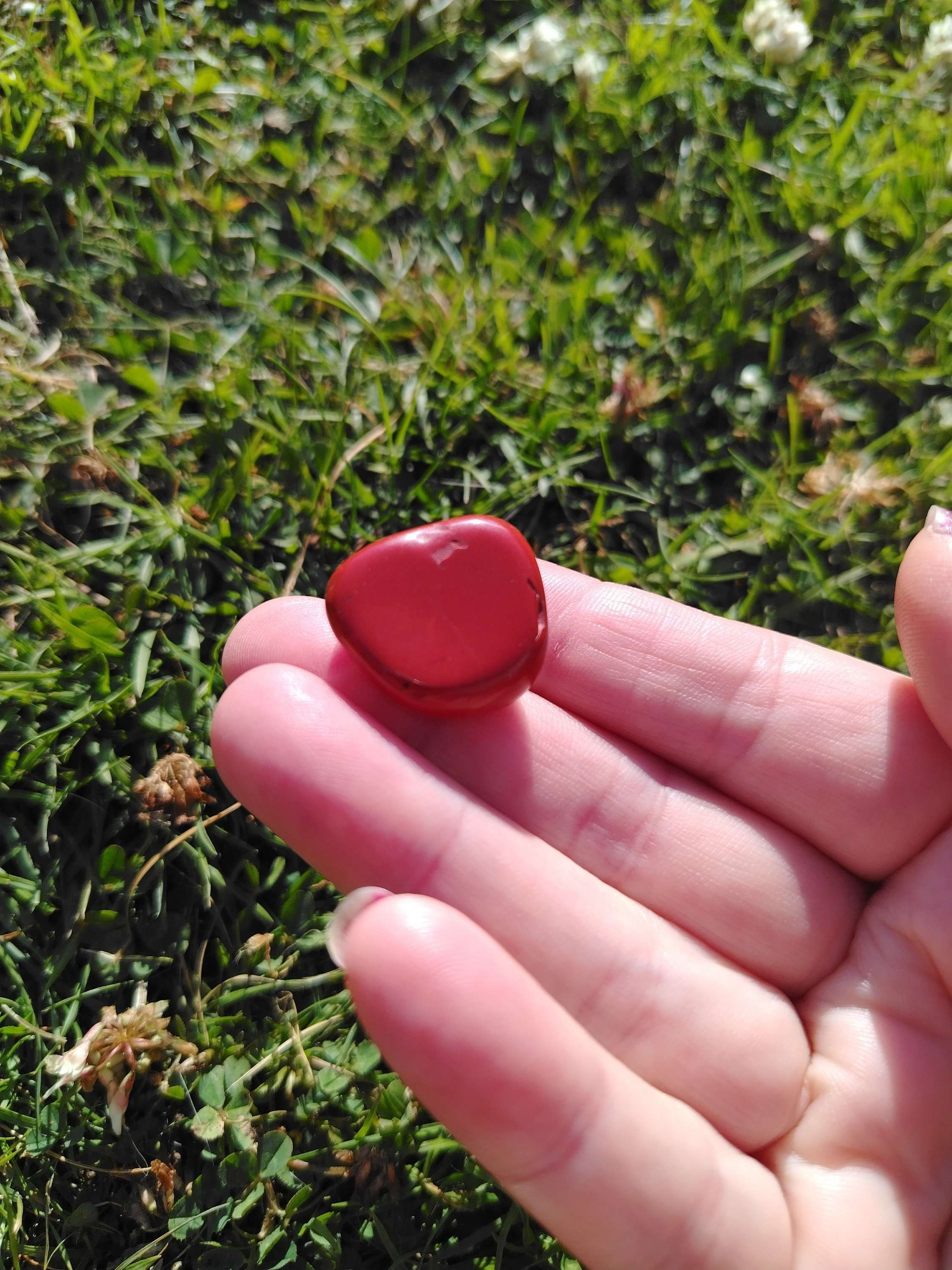 a red jasper tumblestone