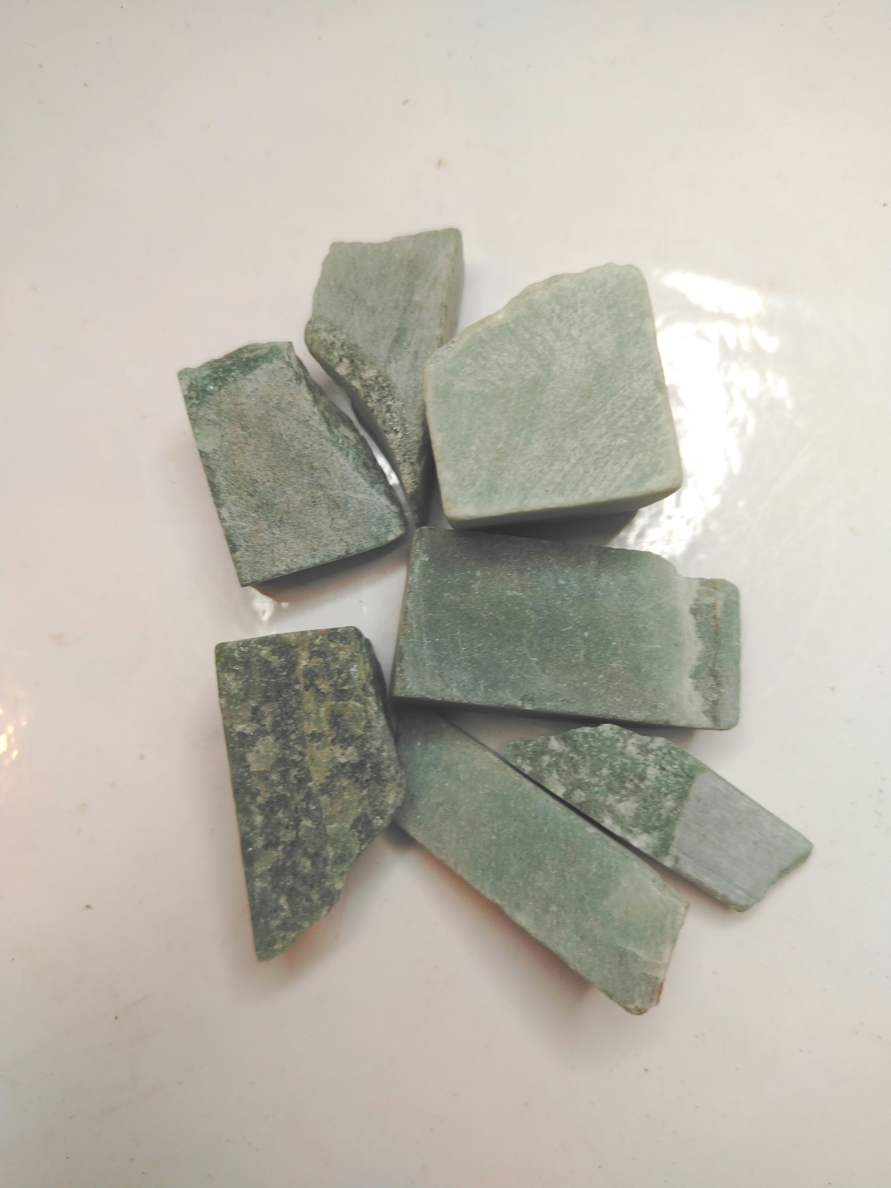Rough Green Aventurine from National Geographic Rock Refill Kit