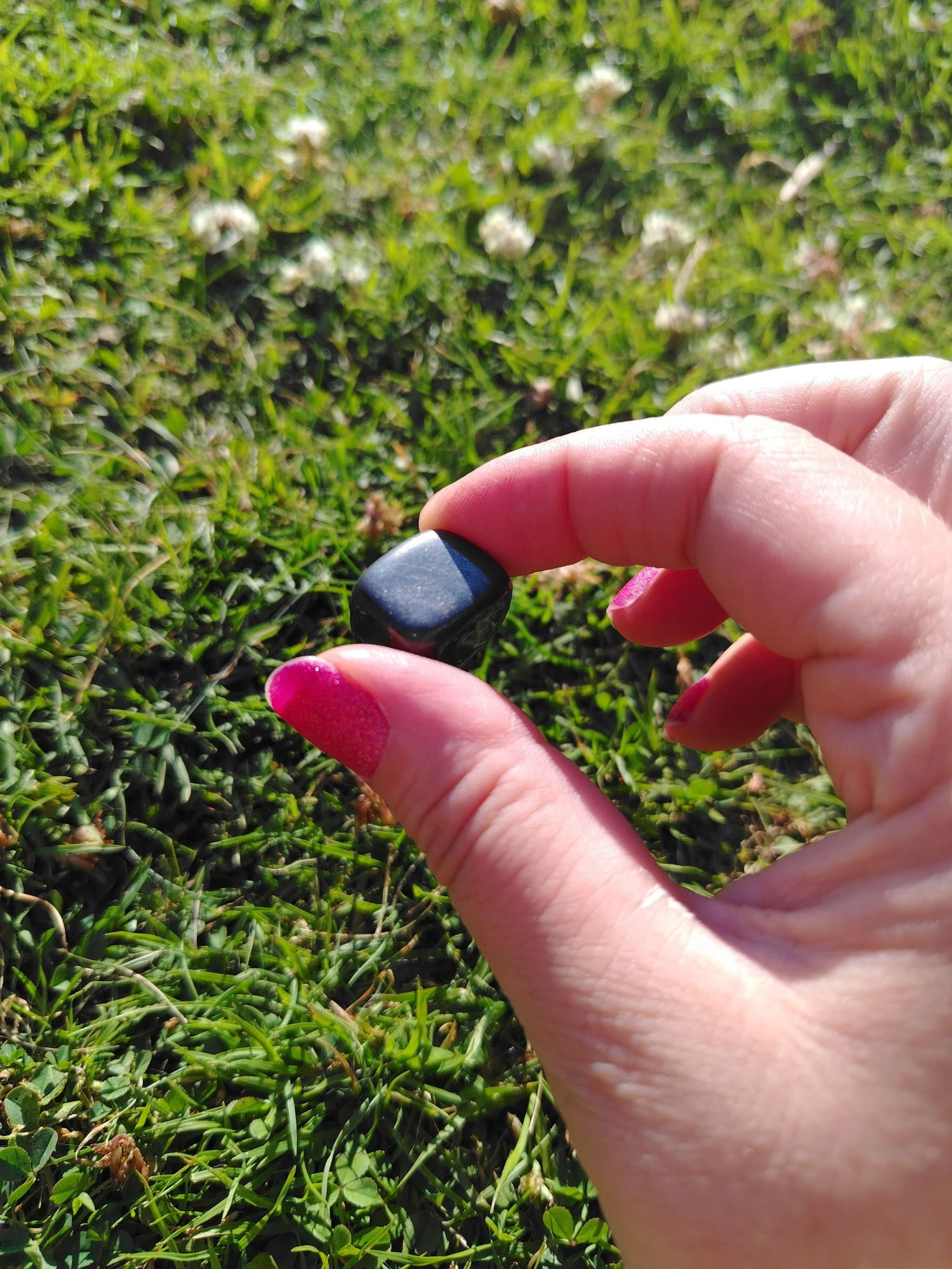 a metal coloured hematite cube