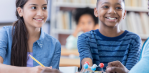 elementary kids in engineering class