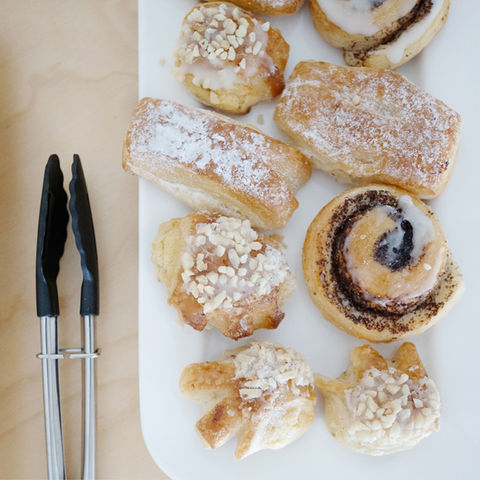 Service und Verpflegung während des kompletten Seminars mit Kaffee- und Teespezialitäten, erfrischungsgetränken und Snacks im Seminar Zentrum Gut Keuchhof in Köln