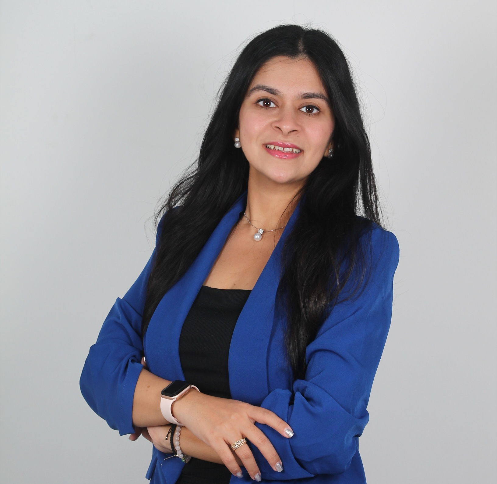 Writer: Maina Khiani
