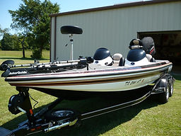 Skeeter Bass Boat