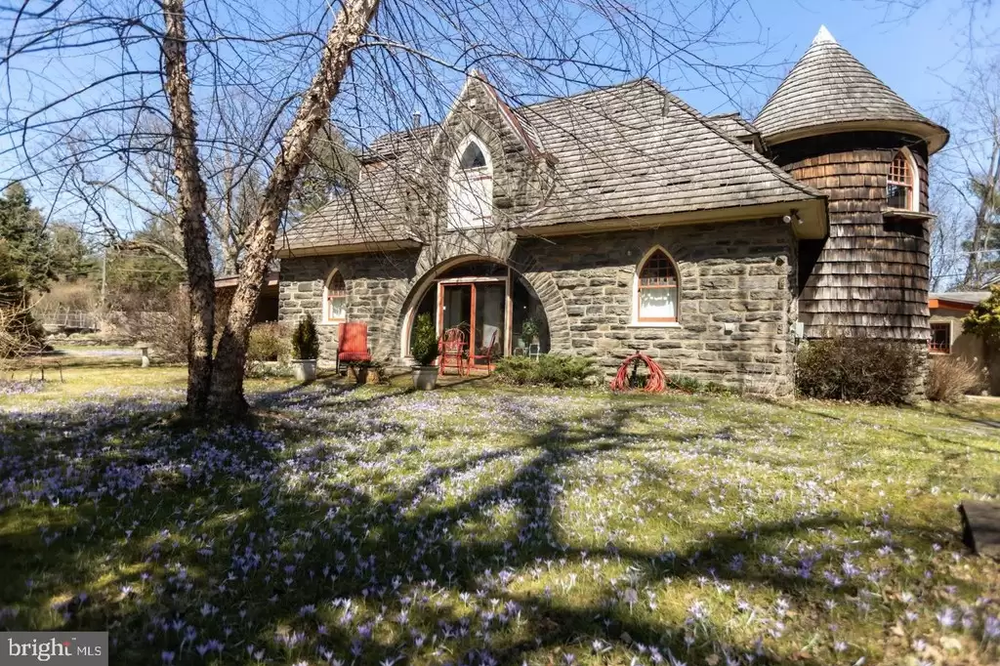 1896 PA Stone Carriage House With Turret & Designed by Famed Architect