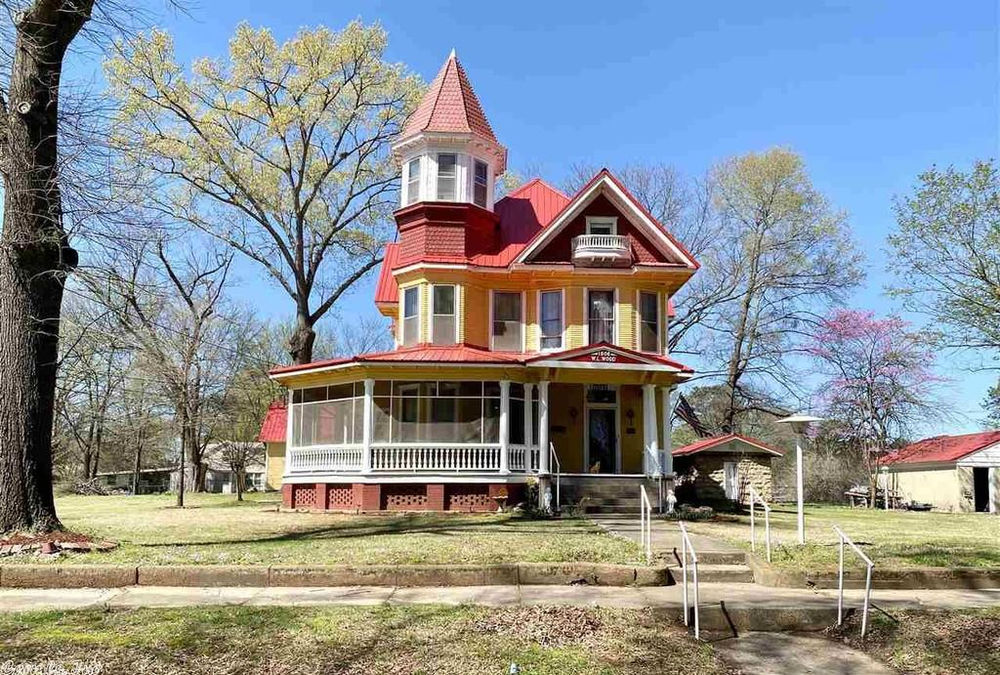 Historic 1906 "The Love House" On National Register Lists for 199,900