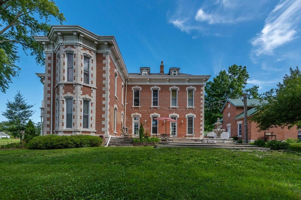 Restored Bedford Indiana Italianate B&B Mansion with Stables & 100