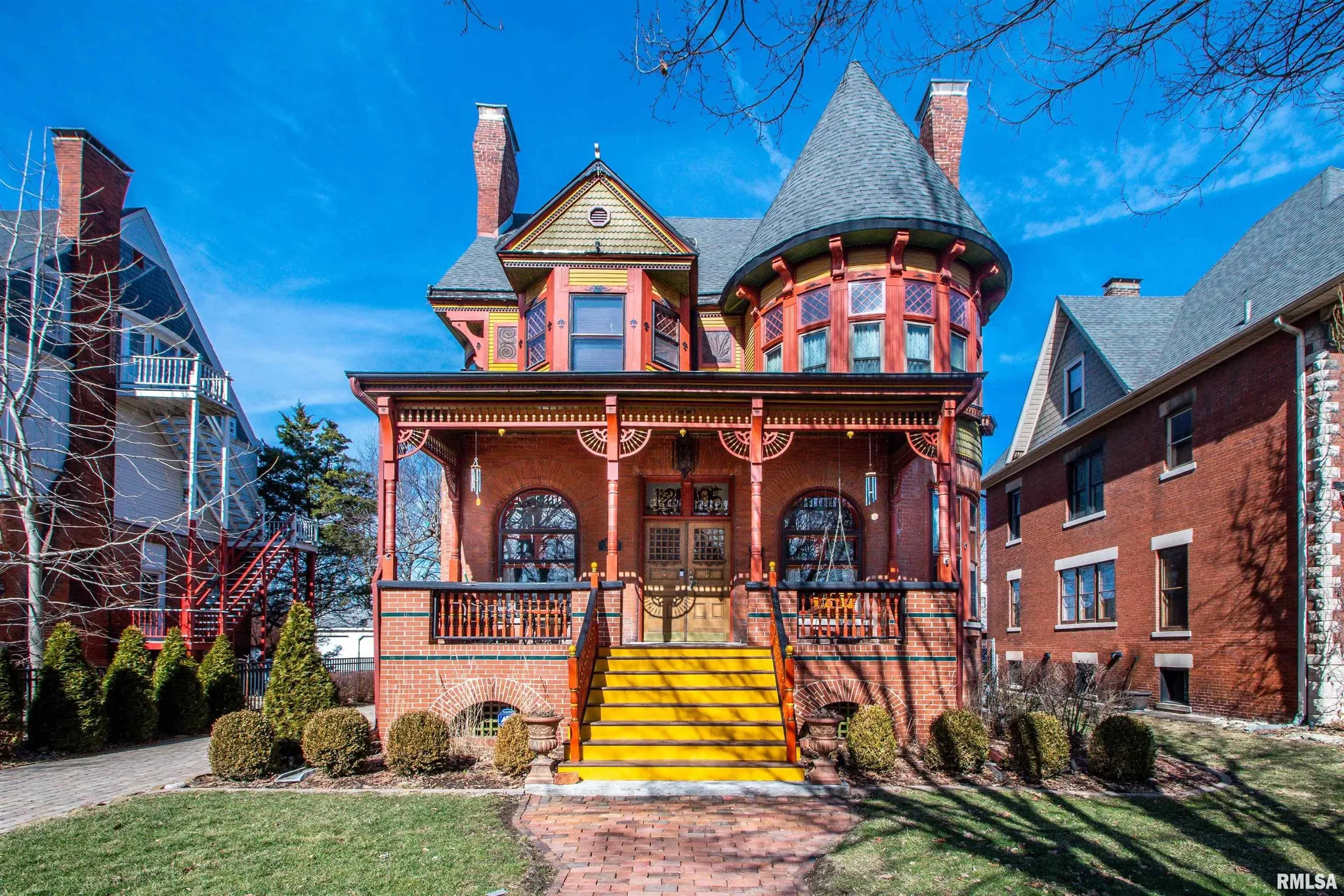 13 Room 1890 Whiskey Baron s Mansion With Original Opulence Lists For 