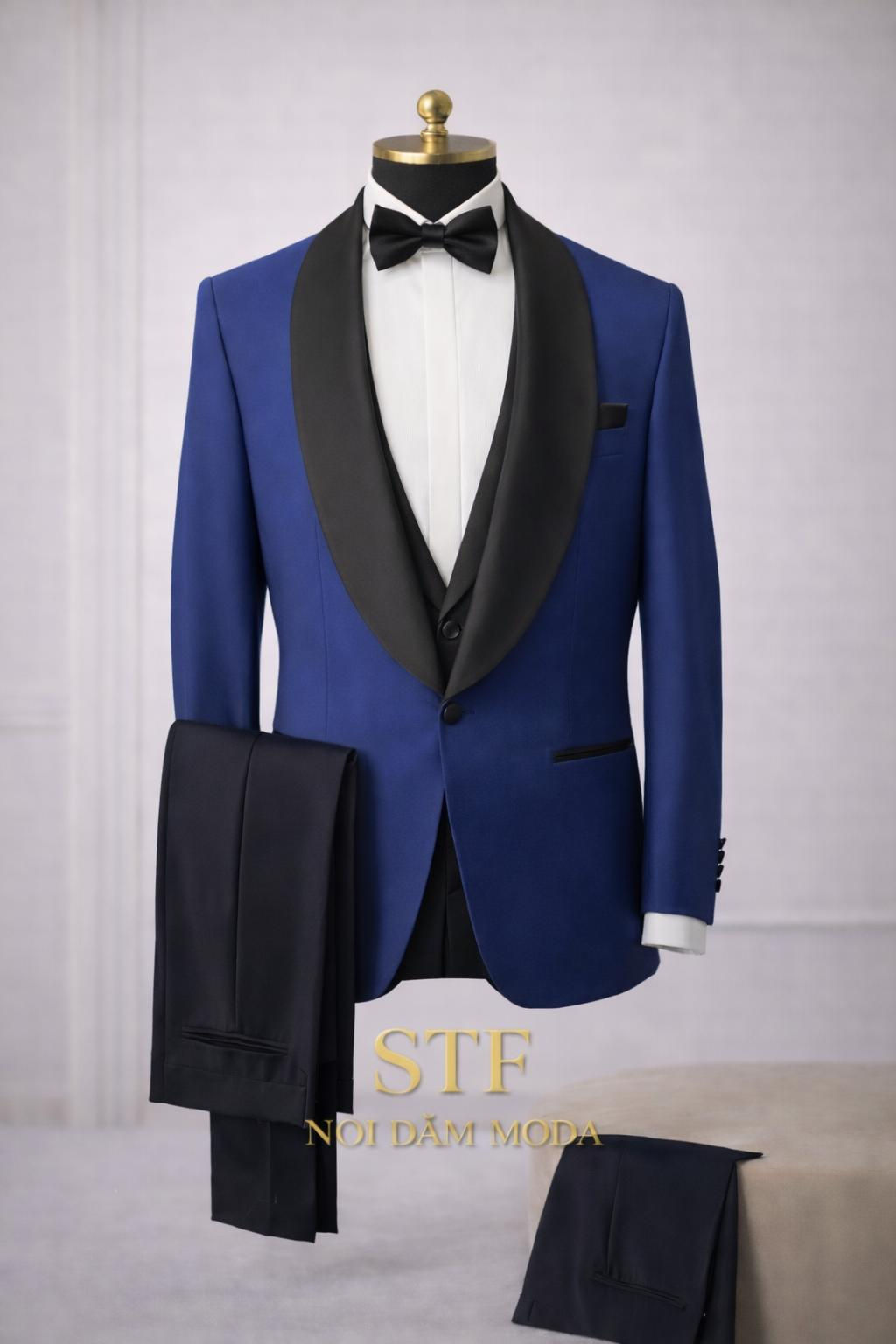 Costum Royal Elite Rever Satin