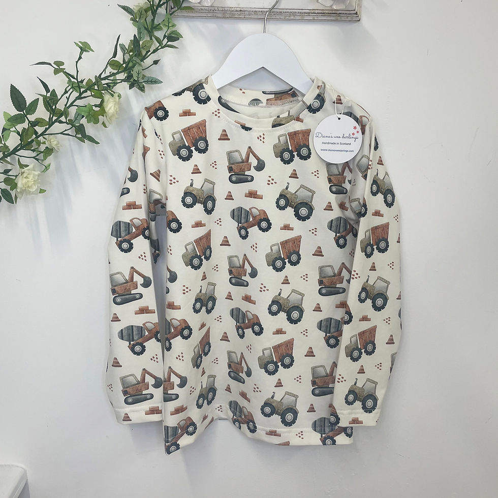 Thumbnail: Little diggers organic top/t-shirt