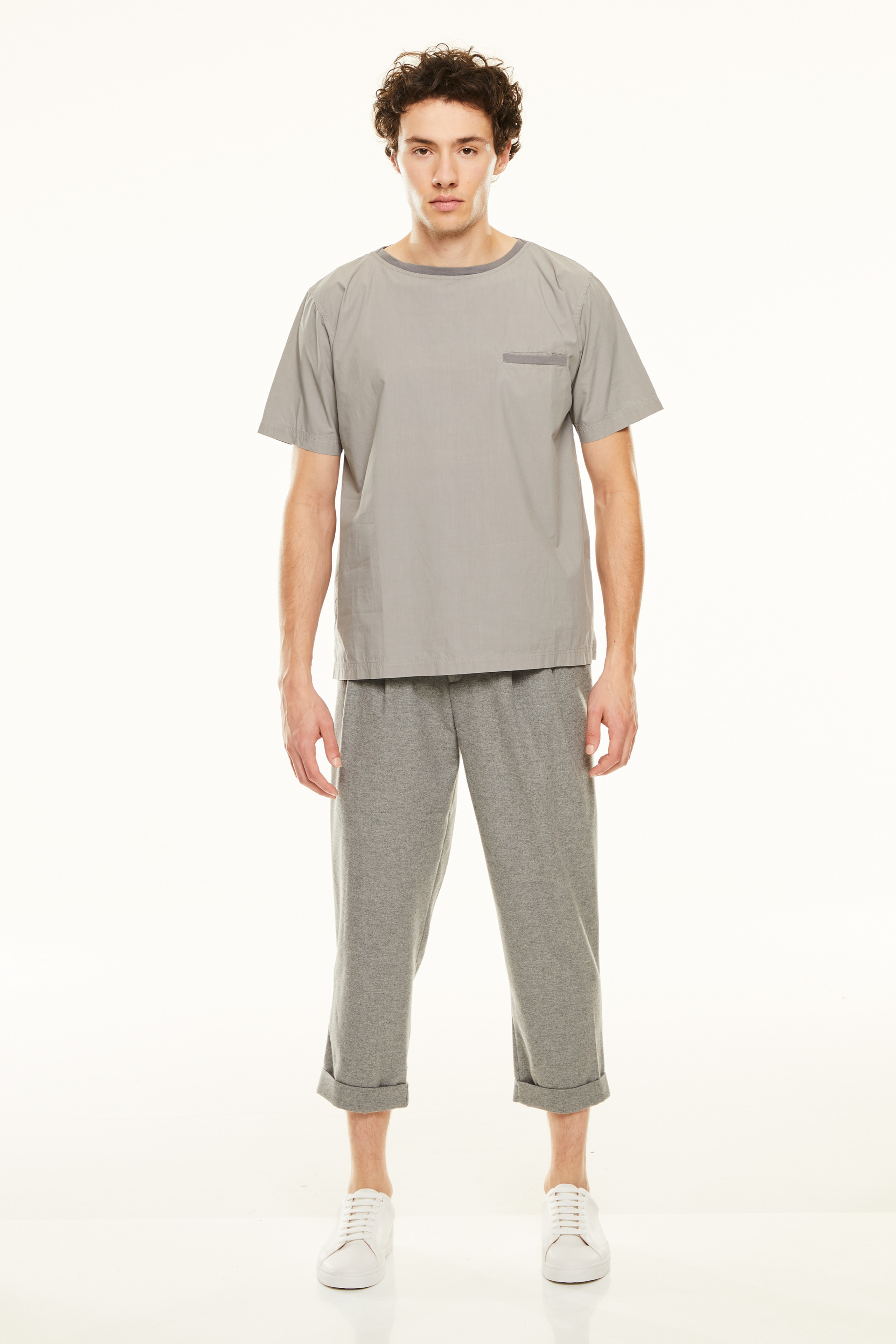 Woven tee shirt