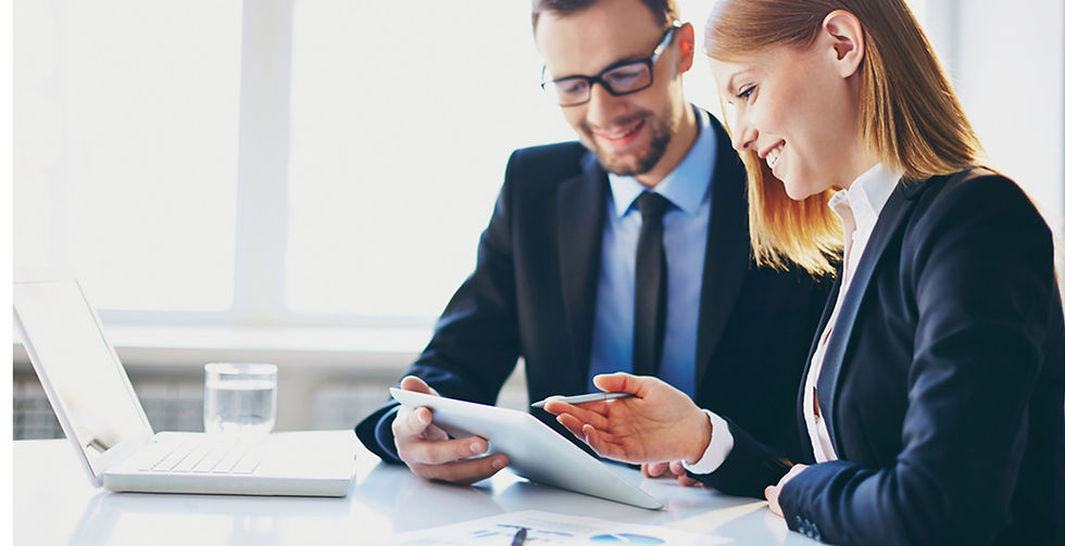 Man delegating task to woman and discussing details