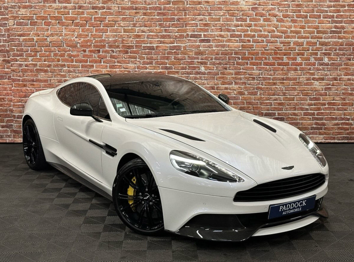 Aston Martin Vanquish 5.9 V12 576cv CARBON WHITE EDITION 02/2017 - 50.000km