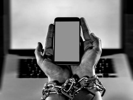 Vício em celular ou Nomofobia: Por que você sente que não consegue desconectar do celular?