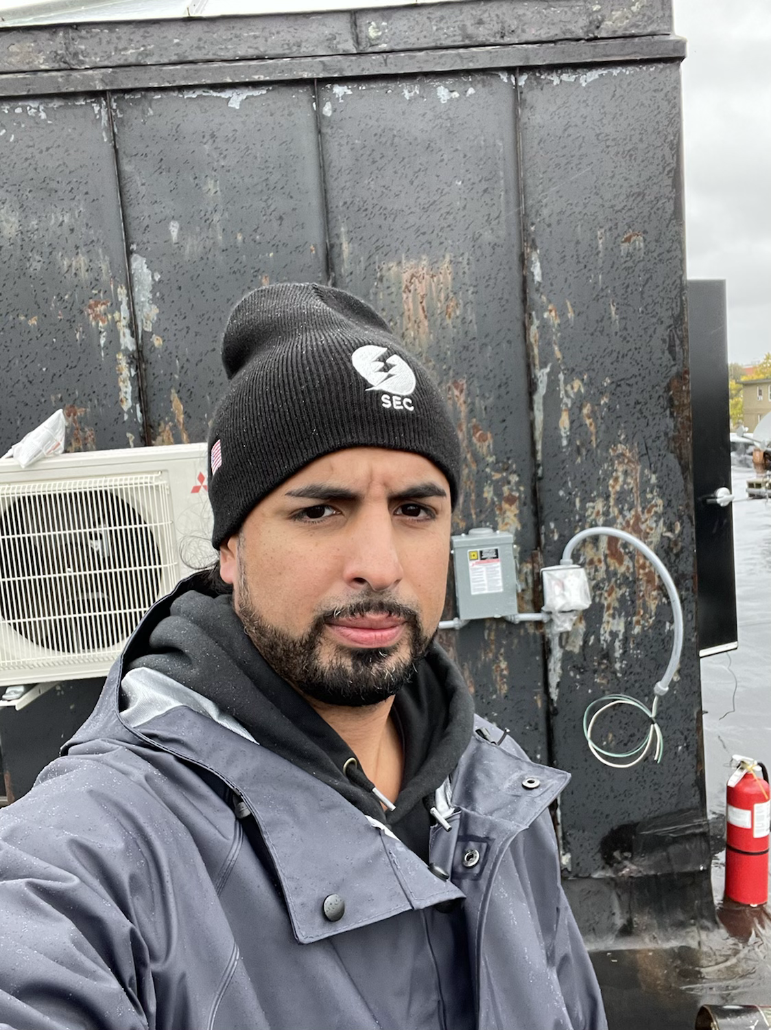 Writer: hiramlopez777