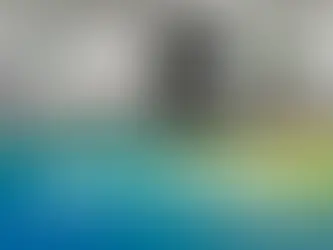 Indústria limpa na união de chapas pelo PontoTech: capa do pilar Hexa GPTECH com ponteadeira em laboratório limpo e detalhe do corte do ponto em formato cogumelo