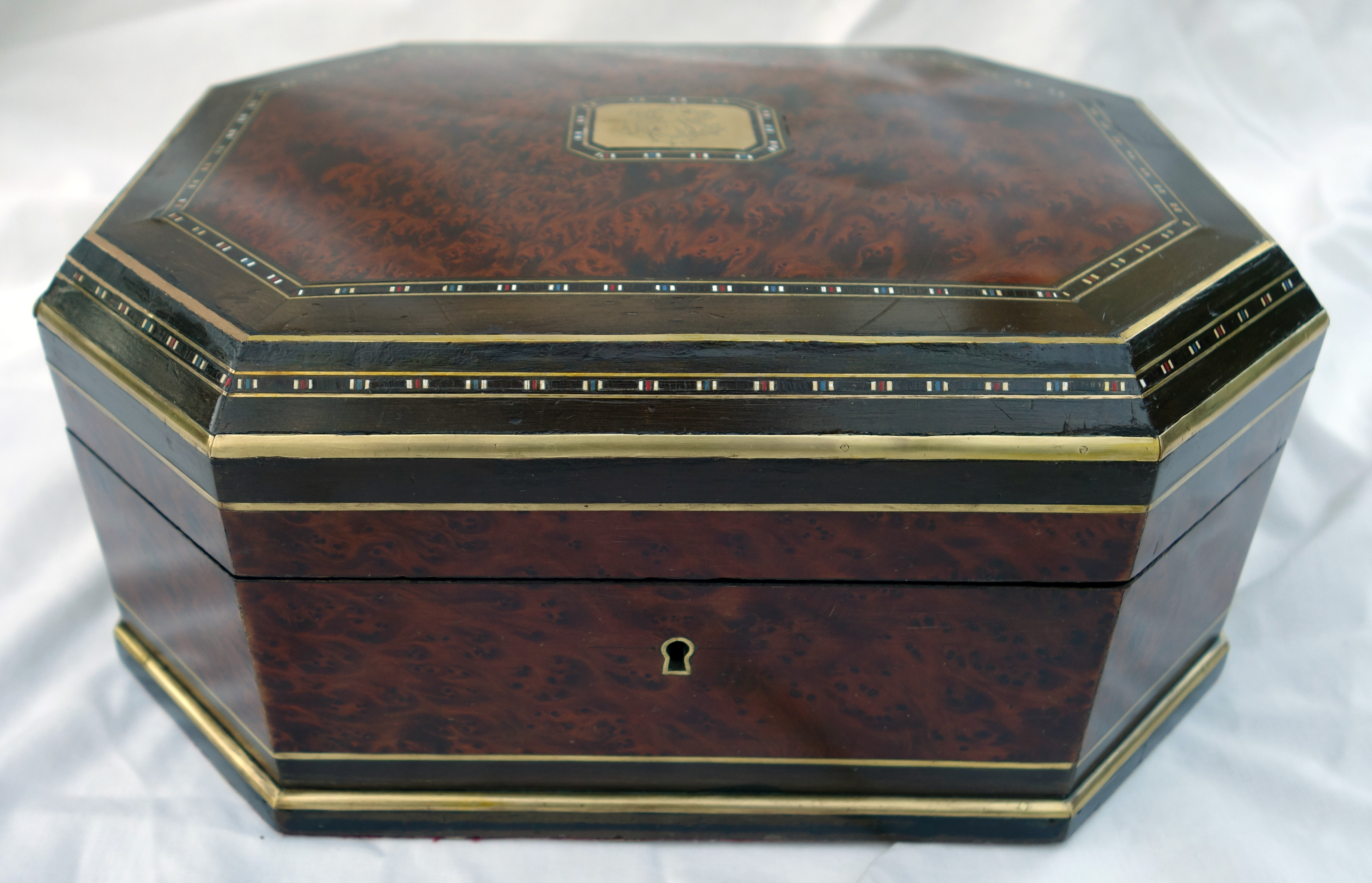 veneered box, inlay, bone, French