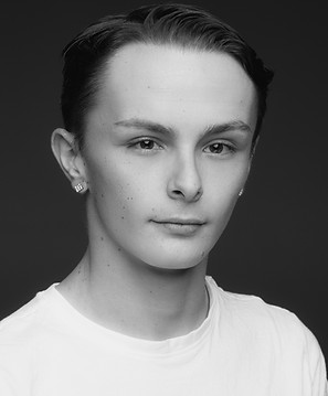 EVOLVE - Headshots-12.jpg