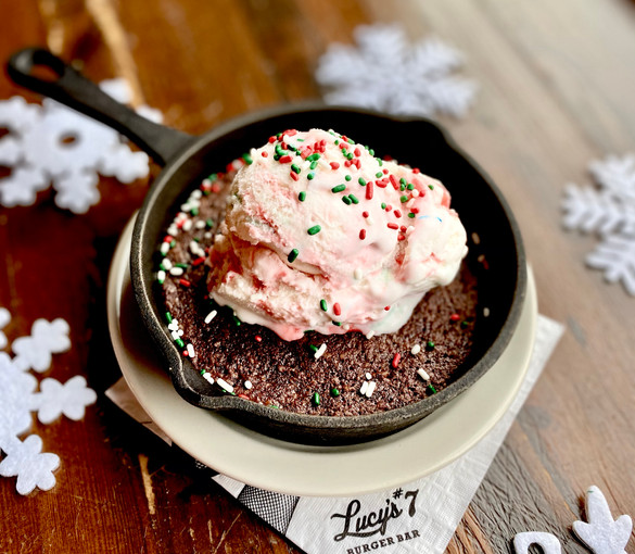 Lucy's 7 Burger Bar Beloit, WI Restaurants