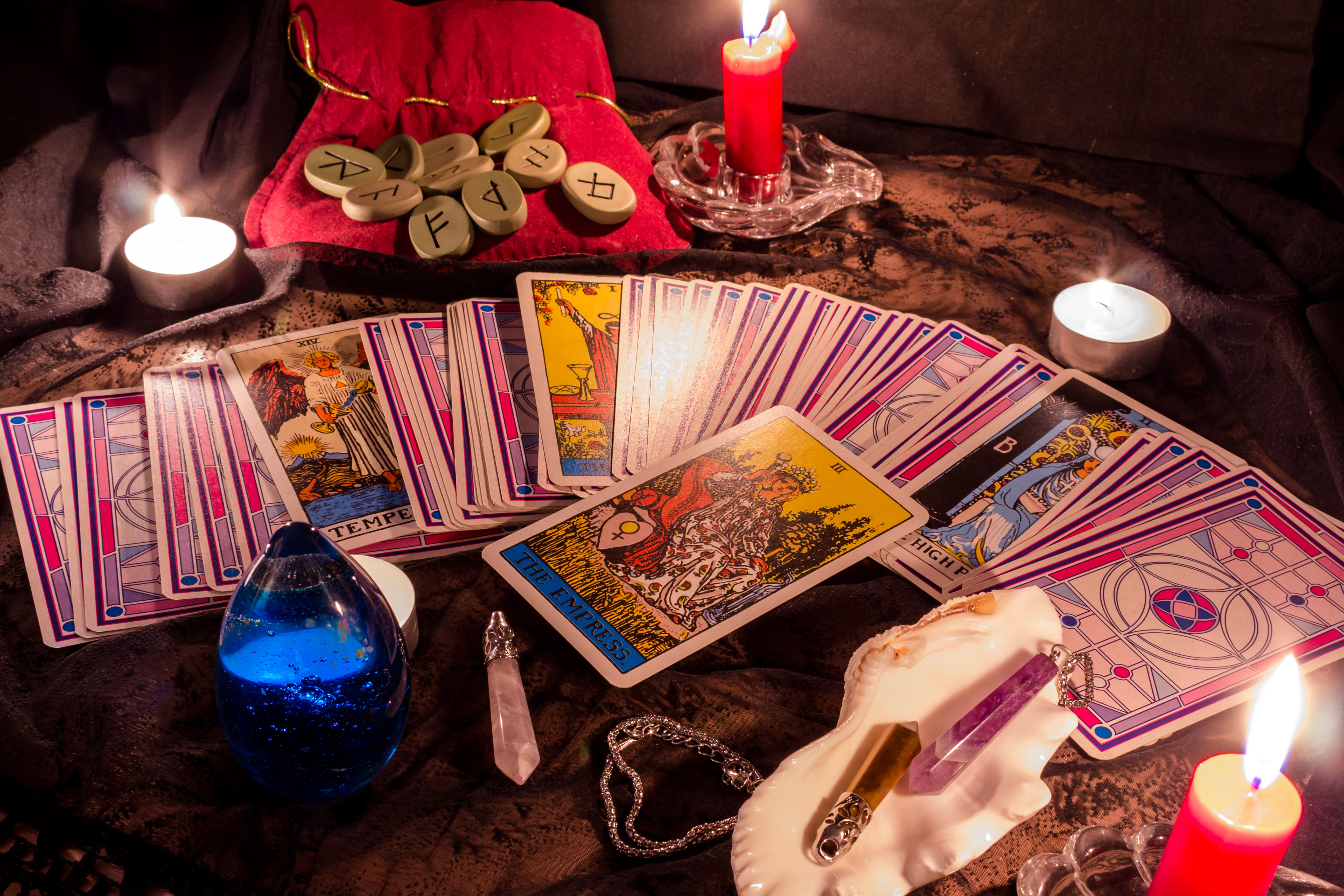 Psychic/tarot combination reading 