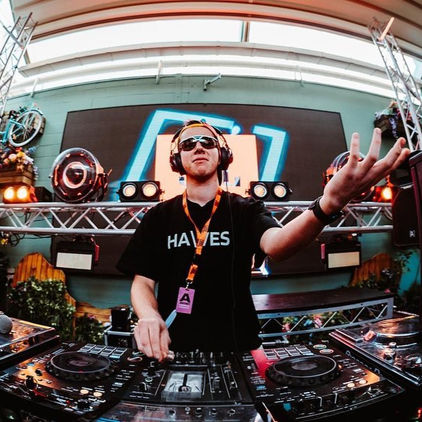 DJ HALVES