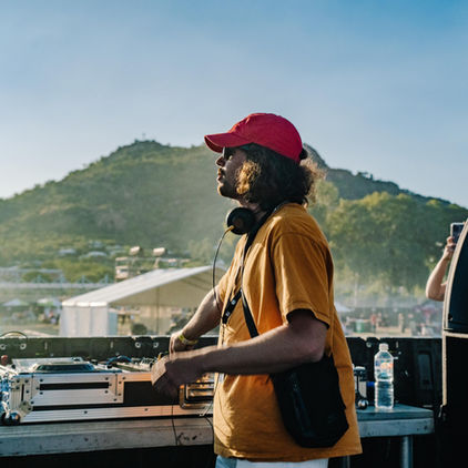 DJ MODERN DILEMMA