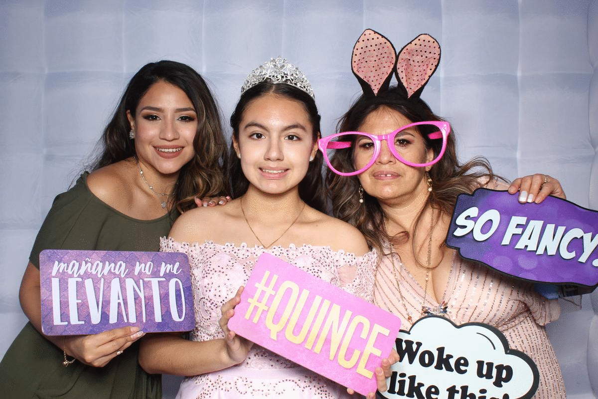 ezgif.com-gif-maker (5).gif