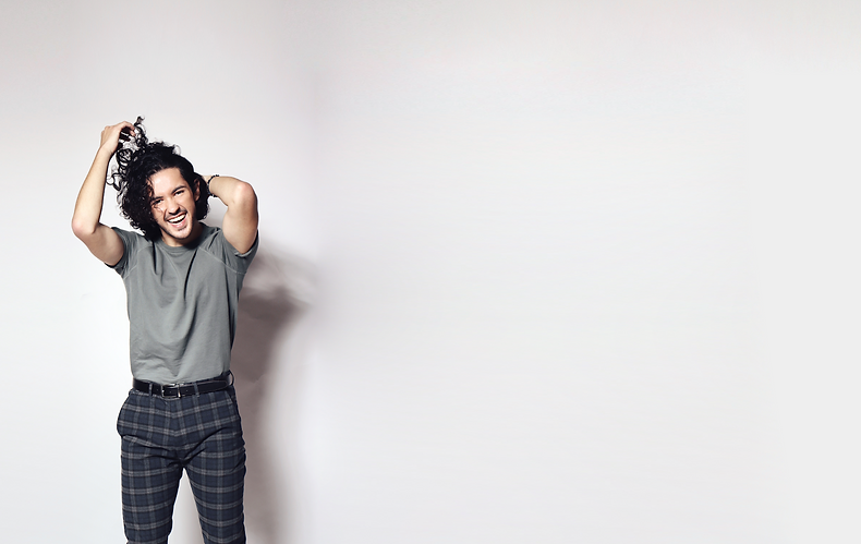 Smile Hair Toss Ext.png