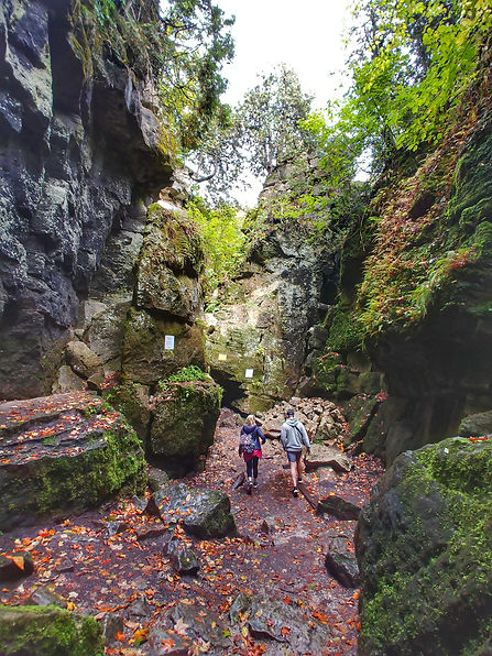 Scenic Caves Hiking