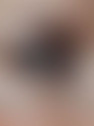 AI art illustrating the smoky eye makeup look