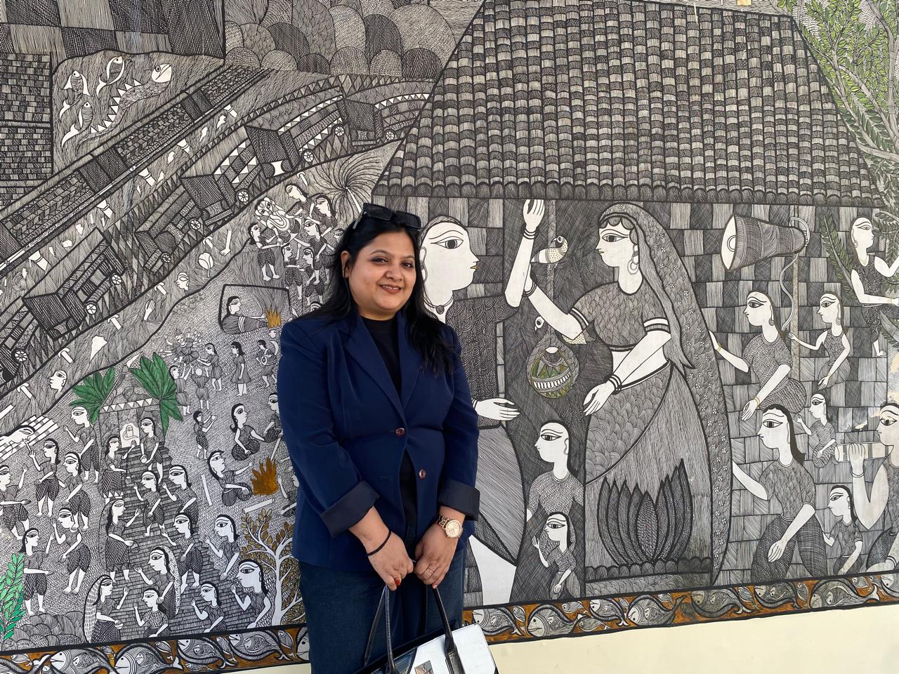 Writer: Komal Tamakhuwala