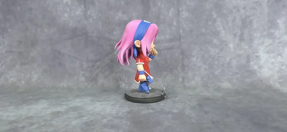Miniature : Figurine Sakura Haruno peinte à la main
