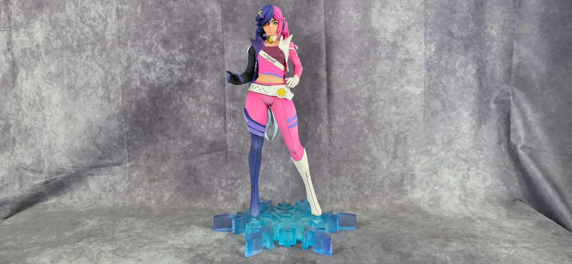 Figurine Luna snow Mirae 2099 - Marvel Rivals
