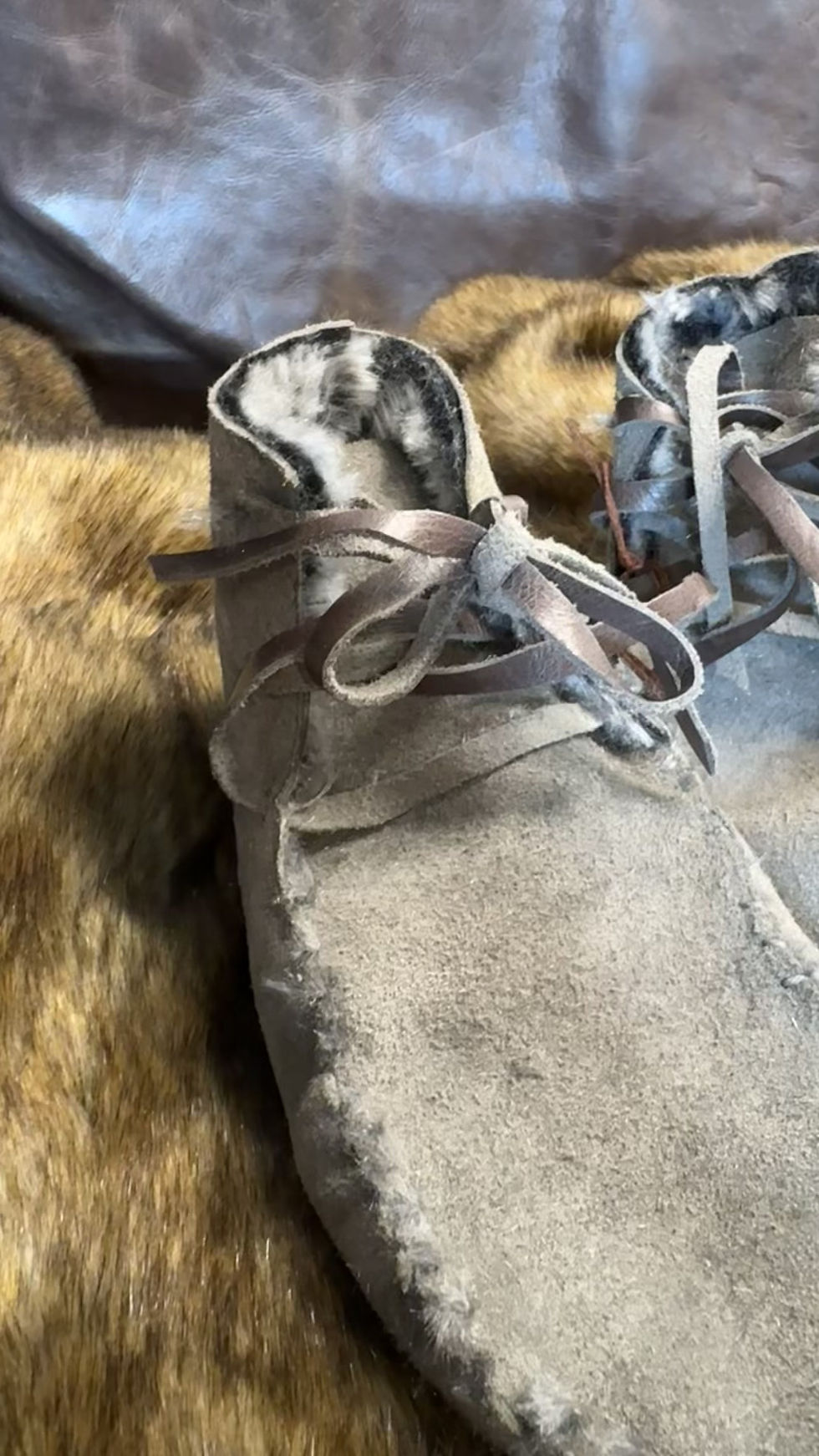 Thumbnail: Youth Moccasin - LINED