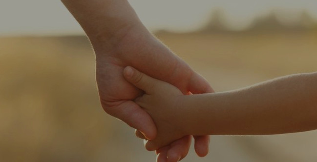 Sperm donor is child's legal father, Aus