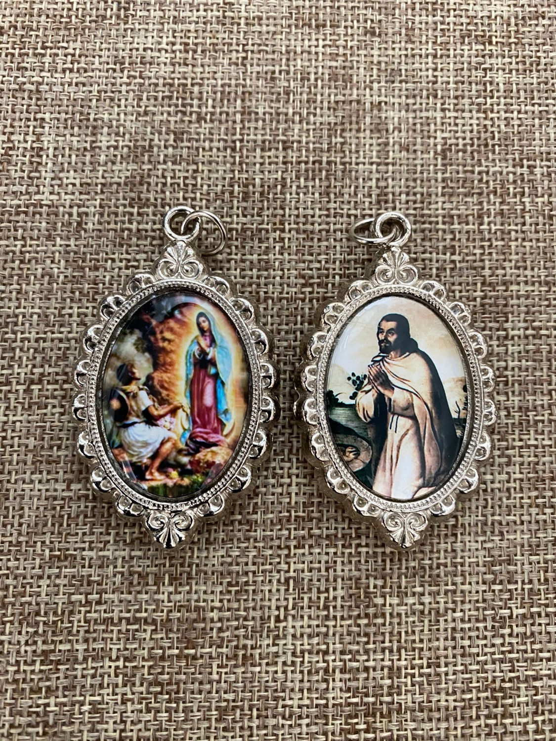 Guadalupe & Saint Juan Diego color medal