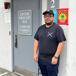 Streetlights Grad doing lockup on a production